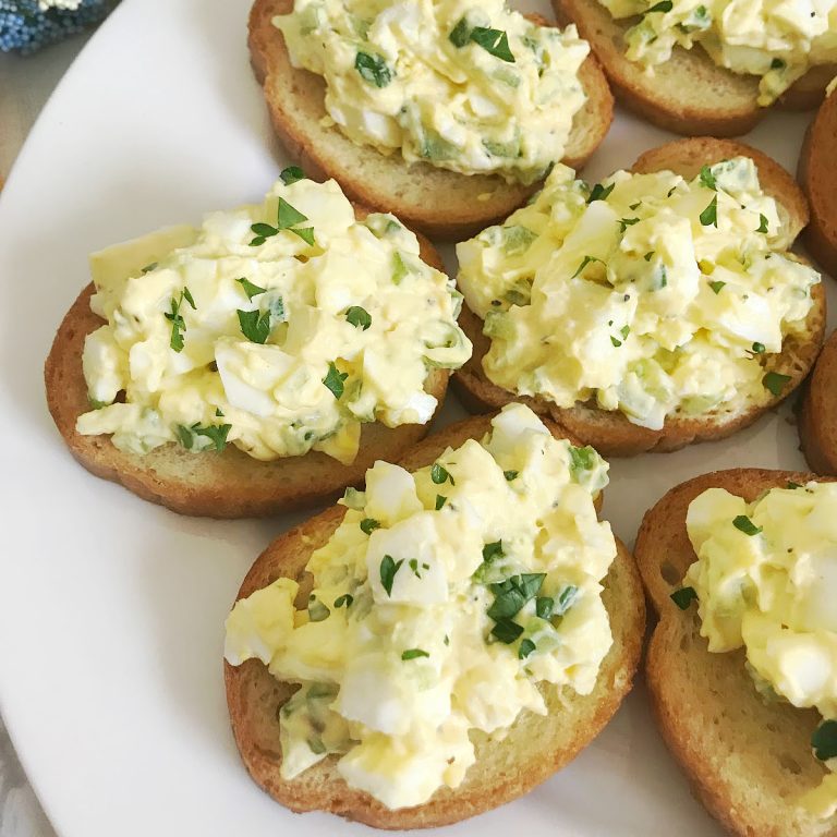 deviled egg toast feature image
